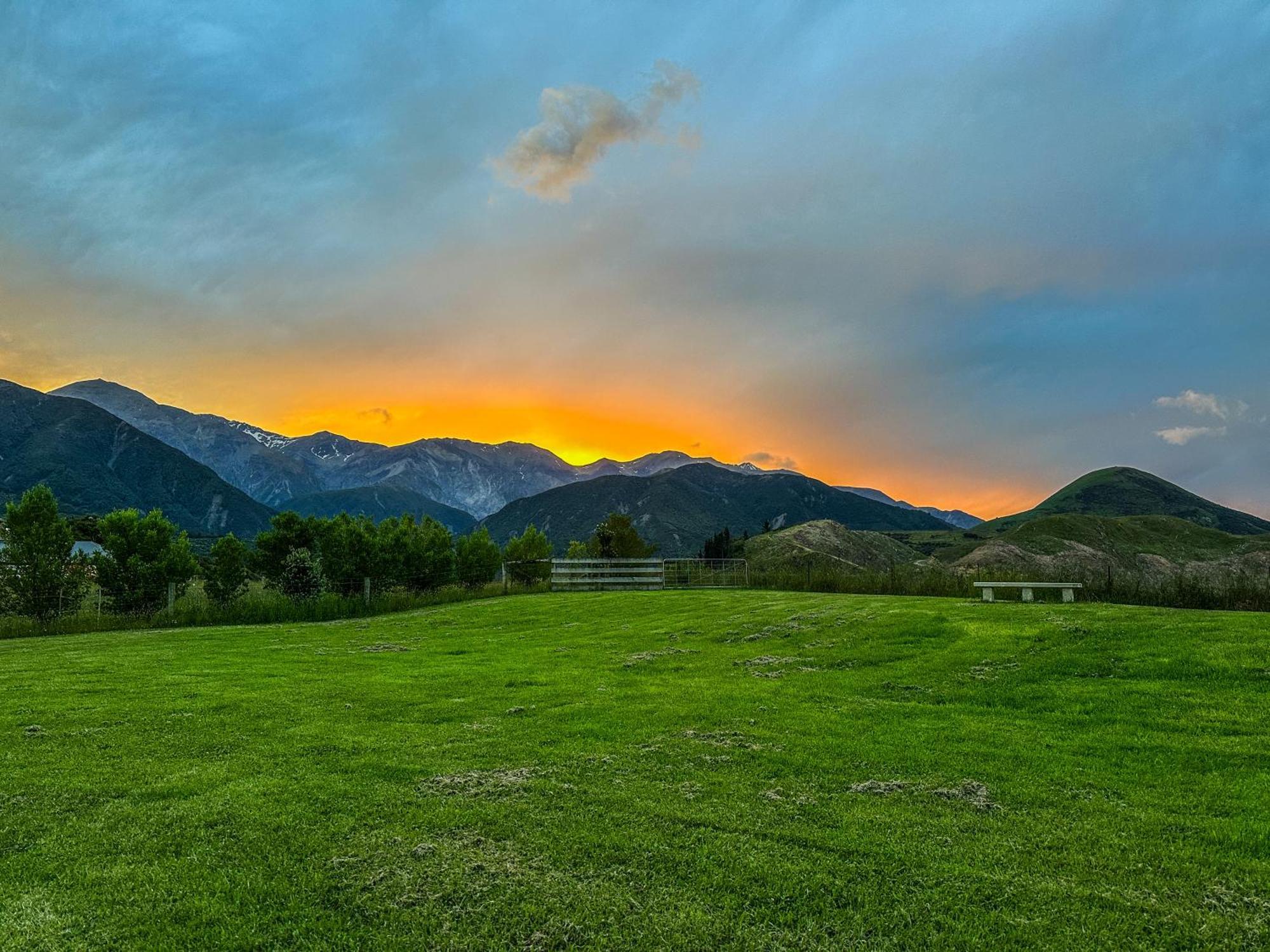 White Caps Kaikoura Farmstay 외부 사진